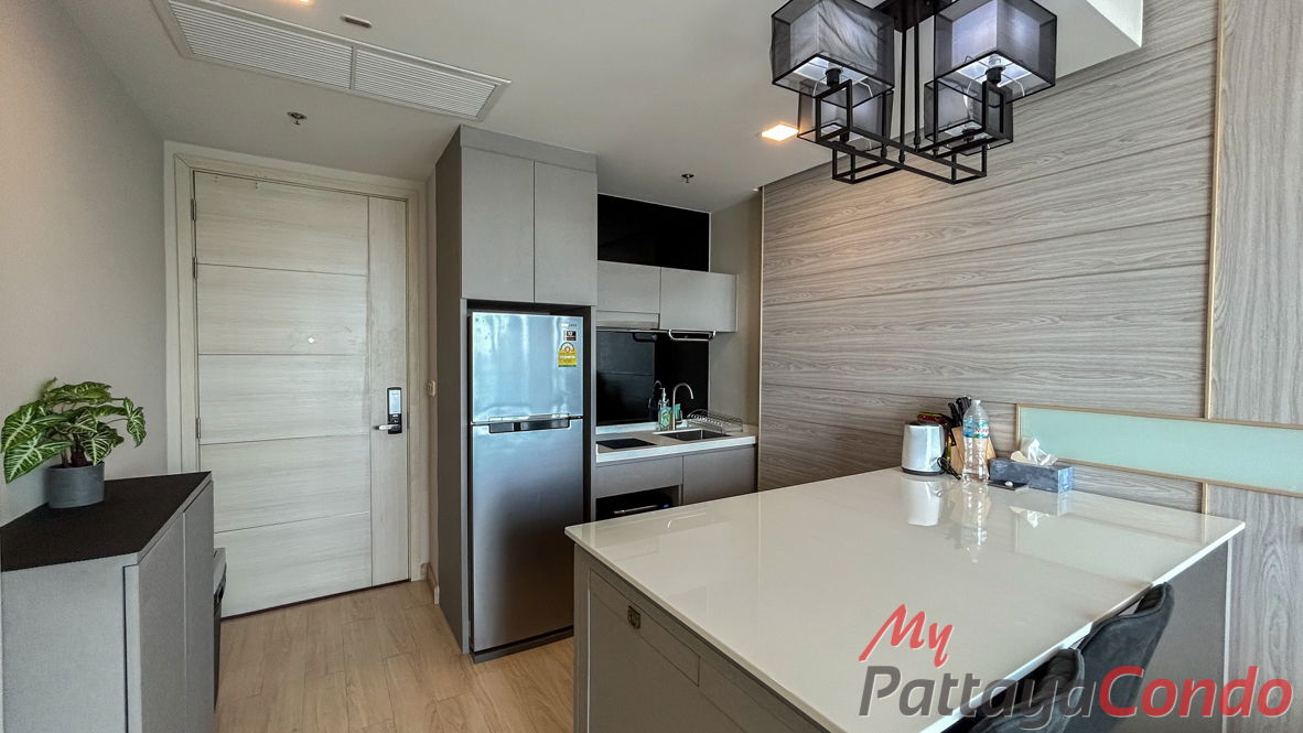 picture 🛏️ 1 Bed - 🛁 1 Bath - 🏙️ Sea Views - 🇹🇭 THAI name - 🏢 Cetus Beachfront Pattaya - Ref: CETUS21 - 2/12