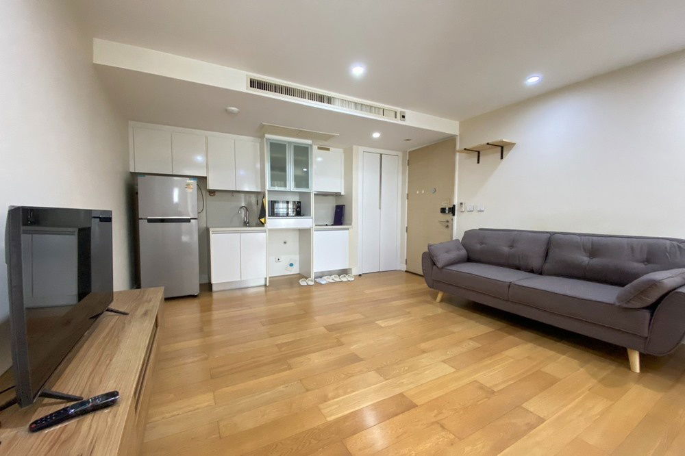 รูป 🔥 สำหรับขาย- เช่า !!🔥 Code C20230801090..........Collezio Sathorn - Pipat, 1 ห้องนอน, 1 ห้องน้ำ, แต่งครบ, พร้อมเข้าอยู่, ราคาพิเศษ!!📣📣 - รูปที่ 2/6