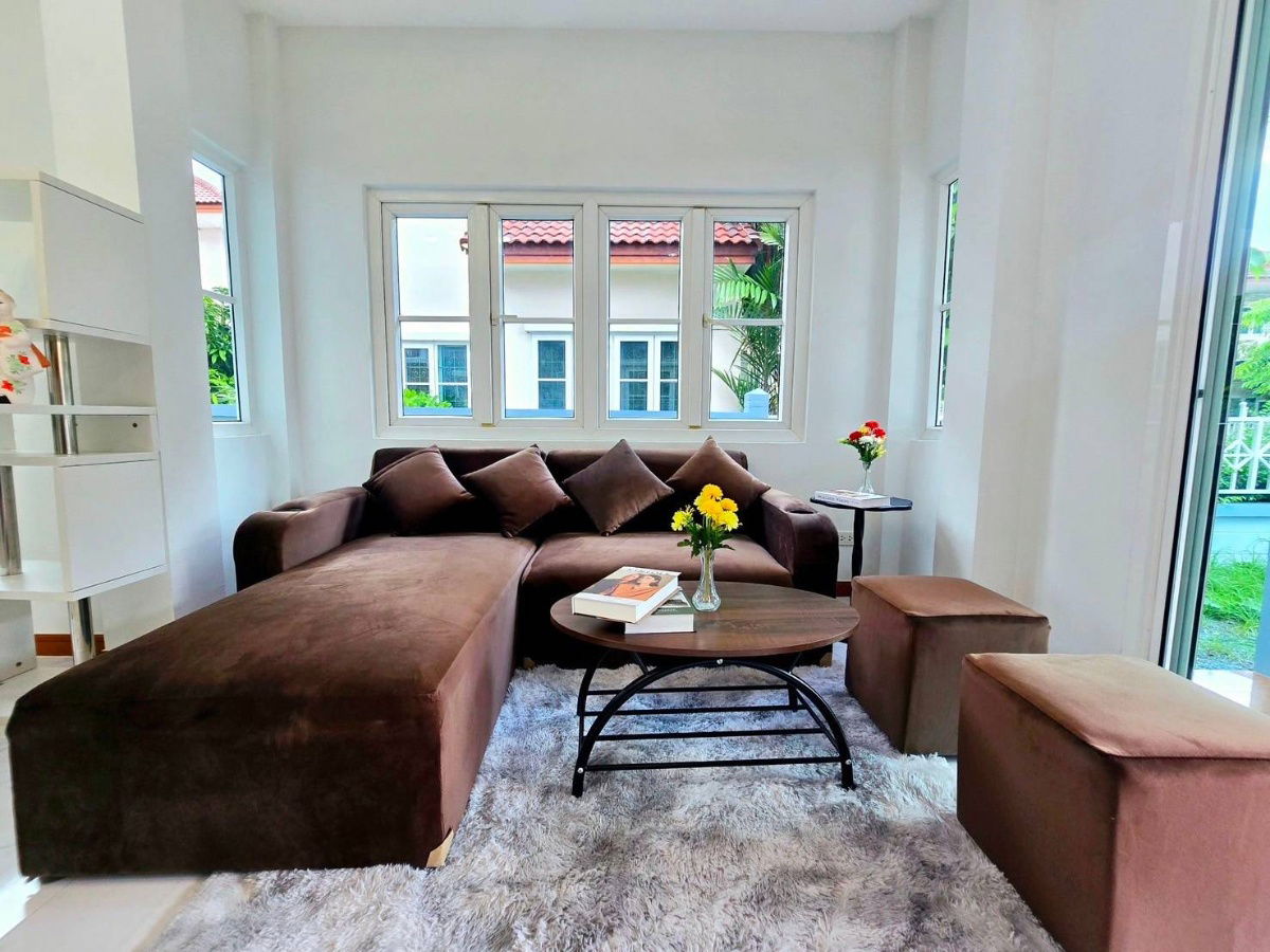 รูป บ้านเดี่ยว กว้างขวาง ตกแต่งใหม่ พร้อมอยู่ หมู่บ้าน เดอะสวีทการ์เด้น 2 ถนนหทัยราษฎร์​  สามวาตะวันตก คลองสามวา  (หนองระแหงซอย 3) แถมเฟอร์นิเจอร์ - รูปที่ 5/31