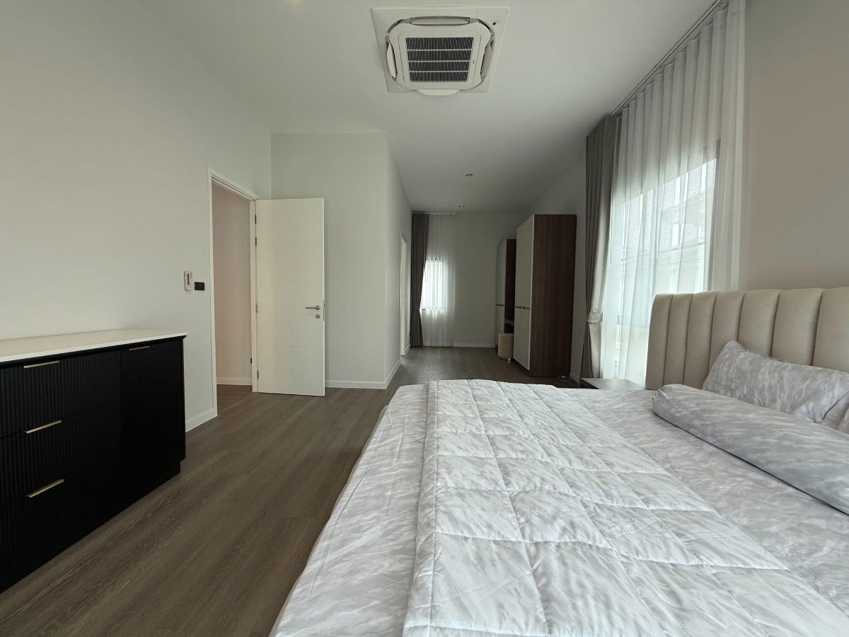 รูป บ้านเดี่ยวให้เช่า ✨Setthasiri Bangna Km.10 ✨ 4 ห้องนอน 5 ห้องน้ำ บ้านใหม่ ใกล้ทางด่วนบูรพาวิถี - รูปที่ 10/23