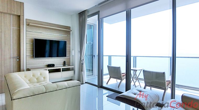 🛏️ 2 ห้องนอน - 🛁 2 ห้องน้ำ - 🏙️ Sea Views - 🇹🇭 ชื่อไทย - 🏢 The Riviera WongAmat Beach Pattaya - รหัส: RW10