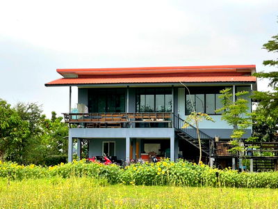 บ้านเดี่ยวให้เช่า : ให้เช่าบ้านเดี่ยวสองชั้น  2 ห้องนอน 2 ห้องน้ำ 1  ห้องครัว  2  ที่จอดรถ