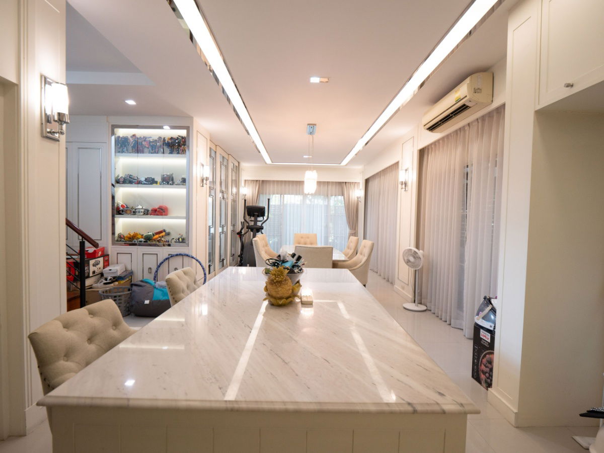 รูป ขายบ้าน หลังมุม ไซส์ใหญ่สุด 5 นอน 5 น้ำ 3 จอด บางกอกบูเลอวาร์ด สาธร ปิ่นเกล้า 1 บางกอกแอสเซท ขนาด 77 ตรว. พื้นที่ใช้สอย 350 ตรม. สภาพดีมาก - รูปที่ 18/72