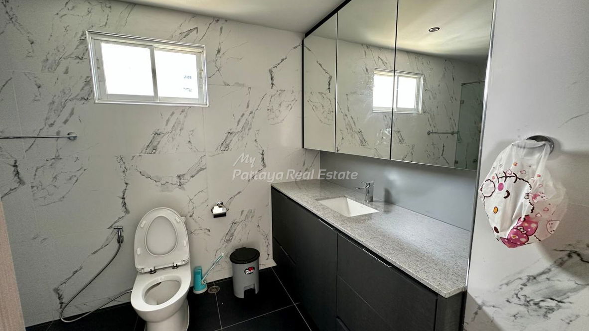 รูป 🛏️ 3 ห้องนอน - 🛁 3 ห้องน้ำ - 🏙️ Sea Views - 🌏 ชื่อชาวต่างชาติ - 🏢 View Talay 7 Jomtien Beach Condominium - รหัส: VT706 - รูปที่ 19/23