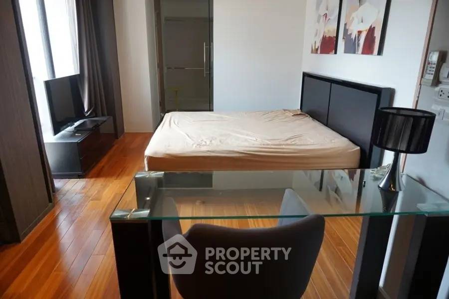 รูป คอนโด 1-ห้องนอน ที่ เลอ โคเต้ สุขุมวิท 14 ใกล้ BTS อโศก (ID 2317232) - รูปที่ 2/9