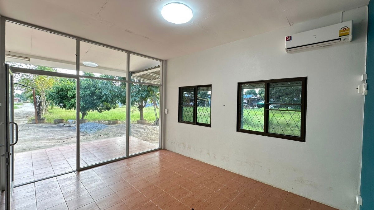 รูป ให้เช่าบ้านเดี่ยวชั้นเดียว 3 ห้องนอน  3 ห้องน้ำ  1  ห้องครัว  2  ที่จอดรถ - รูปที่ 8/32