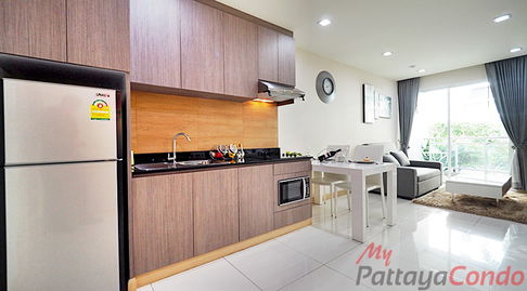 🛏️ 1 ห้องนอน - 🛁 1 ห้องน้ำ - 🏙️ Sea Views - 🌏 ชื่อชาวต่างชาติ - 🏢 Whale Marina Na-Jomtien Pattaya - รหัส: WHALE02