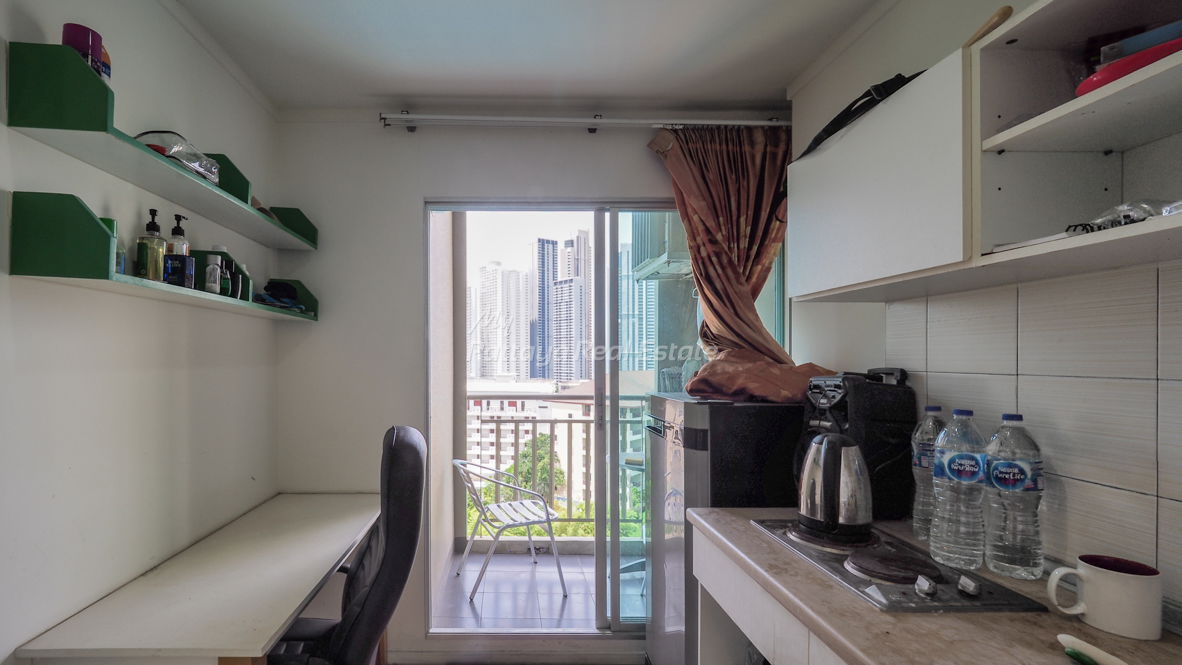 รูป 🛏️ 1 ห้องนอน - 🛁 1 ห้องน้ำ - 🏙️ Pool & Partial Sea Views - 🌏 ชื่อชาวต่างชาติ - 🏢 Lumpini Ville Naklua Wong Amat - รหัส: LUMW05 - รูปที่ 9/15