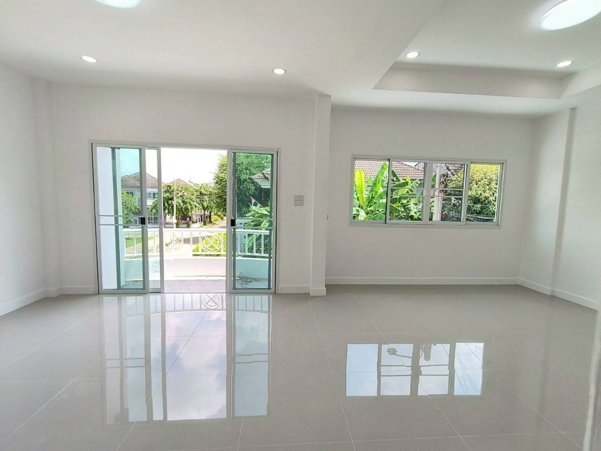 รูป  หมู่บ้านเสนาวิลล่า 9 (Sena Villa 9) บ้านหลังมุม ทำเลดี ตกแต่งรีโนเวทใหม่ ราคาถูก ใกล้รถไฟฟ้า คู้บอน27แยก60 ถ.กาญจนาภิเษก6/1 ท่าแร้ง บางเขน - รูปที่ 19/21