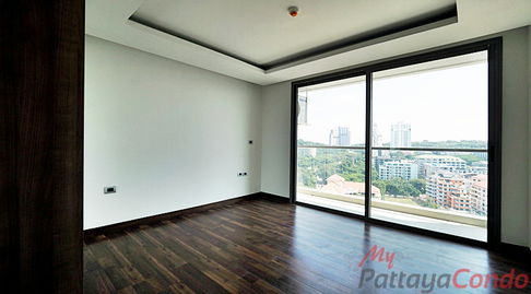 🛏️ Studio - 🛁 1 Bath - 🏙️ Sea View - 🇹🇭 THAI name - 🏢 The Peak Towers Pattaya - Ref: PEAKT45