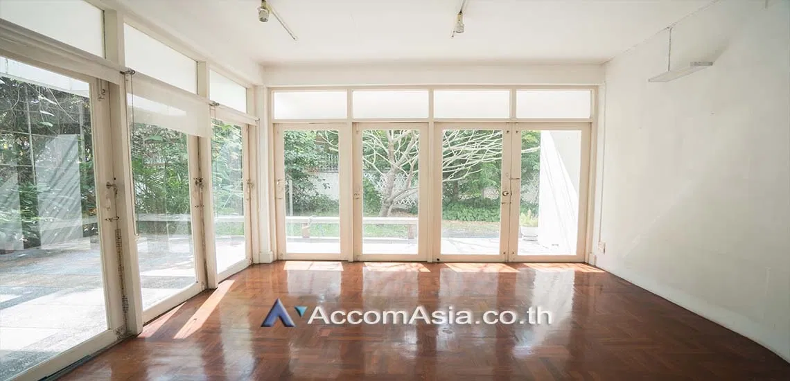 picture 🔼🔽 AccomA 📩 Home Office 2 BR House in Khlong Tan Nuea (AA25089) - 7/12