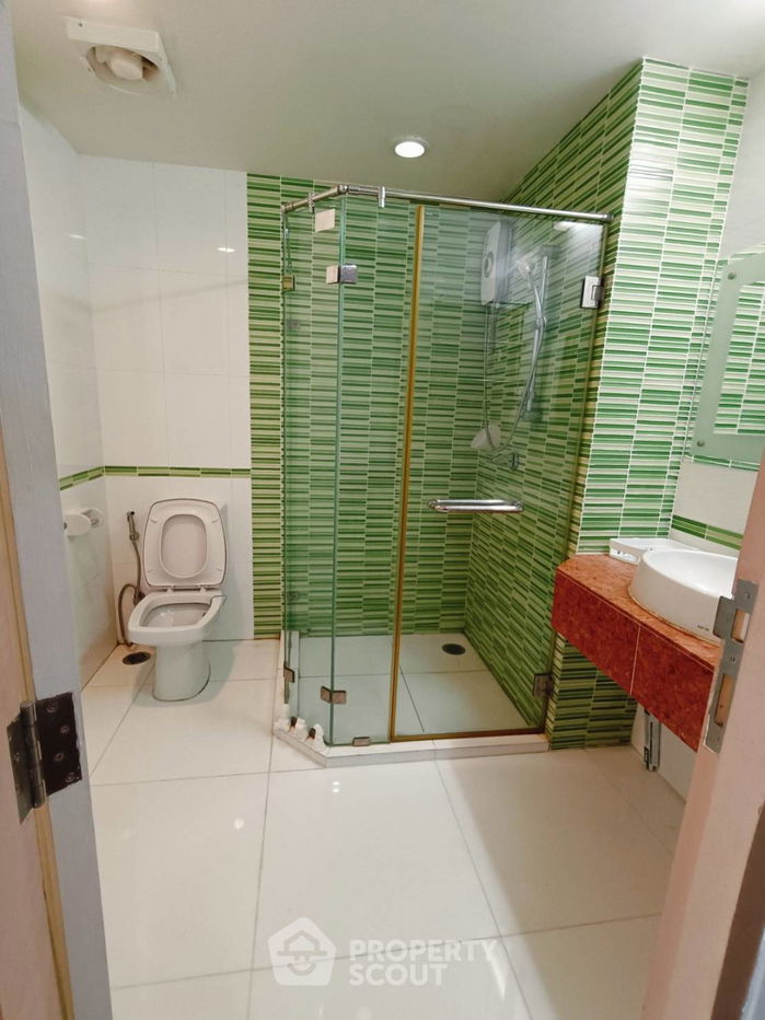 picture 2-BR Condo at Bangkok Horizon Ramkhamhaeng in Hua Mak (ID 1537523) - 9/9