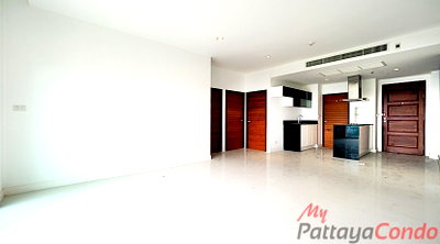 Condos for sale : 🛏️ 2 Bed - 🛁 2 Bath - 🏙️ Sea View - 🌏 FOREIGN name - 🏢 The Axis Pattaya - Ref: AXIS28