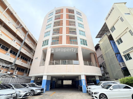 รูป Supreme Condo Ratchawithi 3 - รูปที่ 1/12