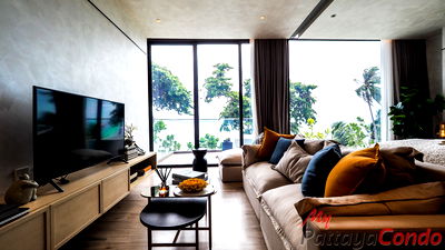 ขายคอนโด : 🛏️ 1 ห้องนอน - 🛁 1 ห้องน้ำ - 🏙️ Sea Views - 🌏 ชื่อชาวต่างชาติ - 🏢 Arom WongAmat Pattaya - รหัส: AROM06