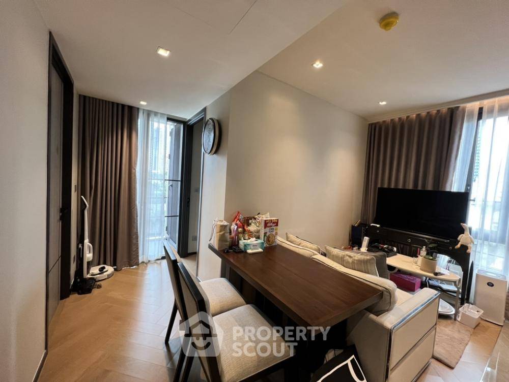 รูป คอนโด 2-ห้องนอน ที่ เดอะ รีเสริฟ สุขุมวิท 61 ใกล้ BTS ทองหล่อ (ID 728681) - รูปที่ 2/9