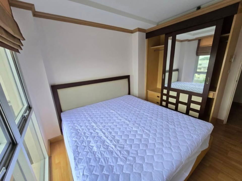 picture The Master Sathorn  for rent  with 1 bathroom 38 sqm rental 12,000 baht/month - 5/10
