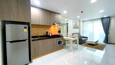 Condos for sale : 🛏️ 1 Bed - 🛁 1 Bath - 🏙️ Sea View - 🌏 FOREIGN name - 🏢 Whale Marina Na-Jomtien Pattaya - Ref: WHALE12