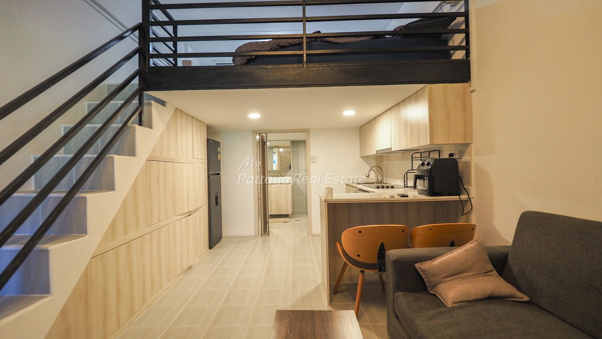 รูป 🛏️ Studio - 🏙️ City Views - 🌏 ชื่อชาวต่างชาติ - 🏢 Fly Bird Condominium Pattaya - รหัส: FLYB22 - รูปที่ 2/10
