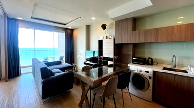 Condos for sale : 🛏️ 1 Bed - 🛁 1 Bath - 🏙️ Sea View - 🌏 FOREIGN name - 🏢 Cetus Beachfront Pattaya - Ref: CETUS27