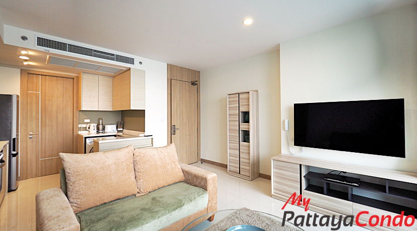 picture 🛏️ 2 Bed - 🛁 2 Bath - 🏙️ Sea Views - 🇹🇭 THAI name - 🏢 The Riviera WongAmat Beach Pattaya - Ref: RW09 - 7/27