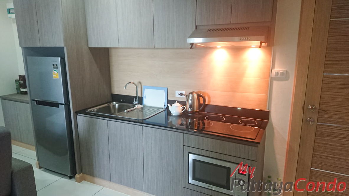 picture 🛏️ 2 Bed - 🛁 1 Bath - 🏙️ Sea Views - 🌏 FOREIGN name - 🏢 Whale Marina Na-Jomtien Pattaya - Ref: WHALE06 - 2/10