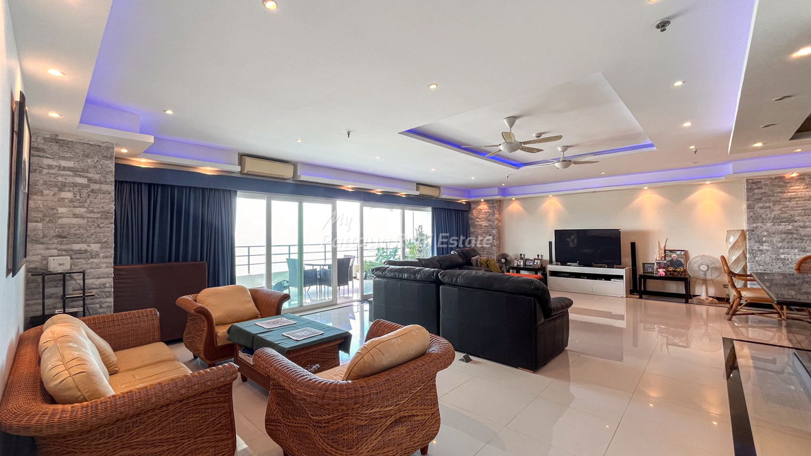 รูป 🛏️ 2 ห้องนอน - 🛁 2 ห้องน้ำ - 🏙️ Sea Views - 🇹🇭 ชื่อไทย - 🏢 View Talay 3 Jomtien Condominium Beach - รหัส: VT3A12 - รูปที่ 1/20
