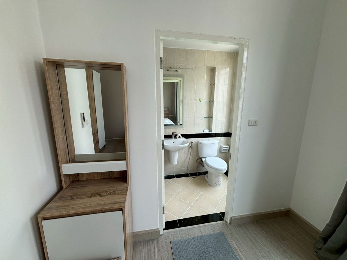 picture Rent Ban Klang Muang British Town Srinakarin near TSIS fully furnished - 13/18