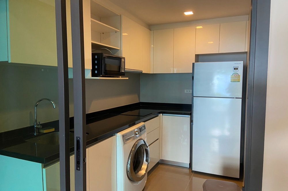 รูป 🔥 สำหรับเช่า !! ทำเลทอง, มีอ่างอาบน้ำ, ครัวปิด!! 🔥 Code C20251000016..........Mirage 27, 2 bedroom, 2 ห้องนอน, แต่งครบ, พร้อมเข้าอยู่ 📣📣 - รูปที่ 9/16