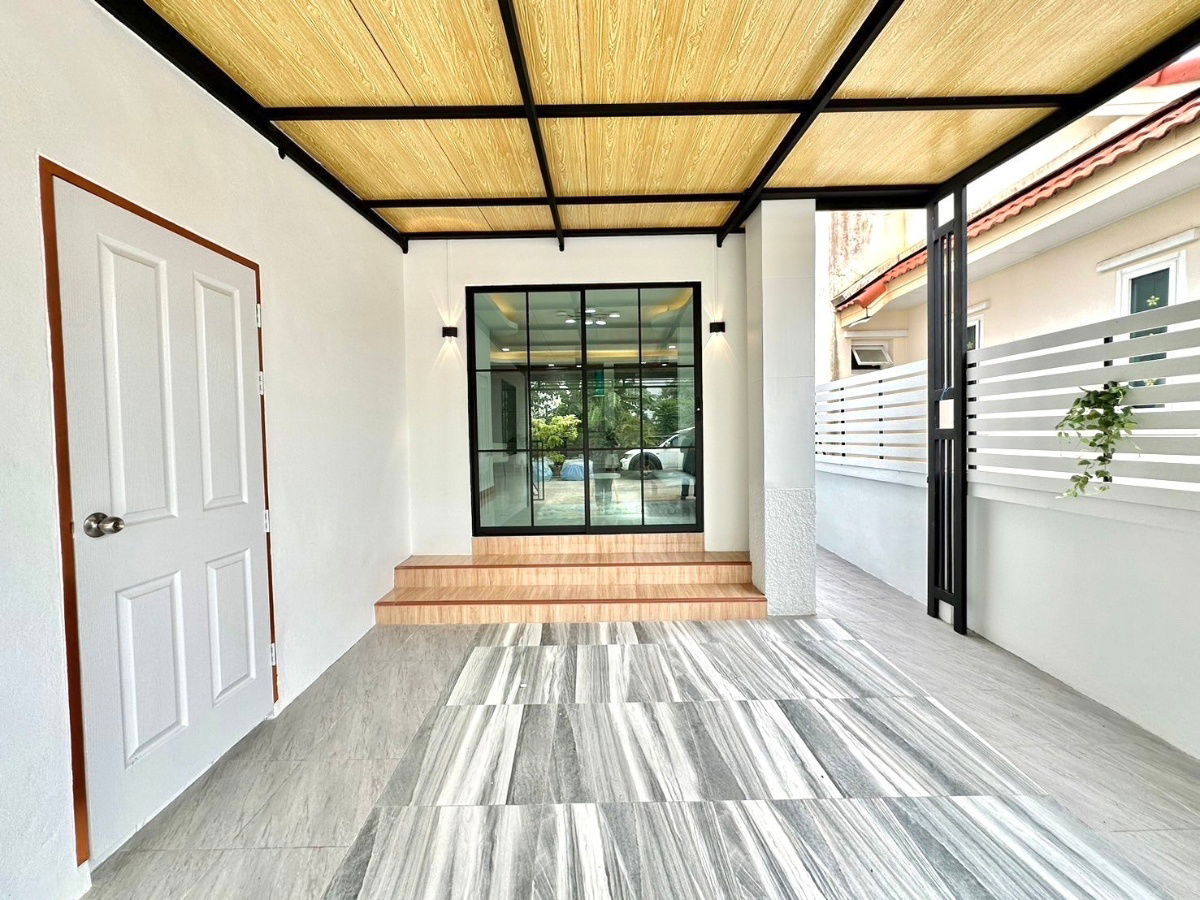 รูป บ้านเดี่ยว 1 ชั้น ตกแต่งรีโนเวทใหม่ หมู่บ้าน นันทวัน10 ซ.20 ถนนเลียบวารี37 โคกแฝด หนองจอก พร้อมอยู่ - รูปที่ 3/21