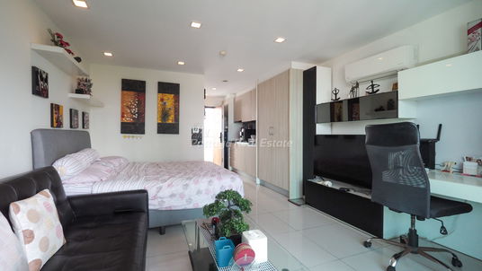 🛏️ Studio - 🛁 1 ห้องน้ำ - 🏙️ Sea View - 🌏 ชื่อชาวต่างชาติ - 🏢 Laguna Bay 1 Pattaya - รหัส: LBONE09