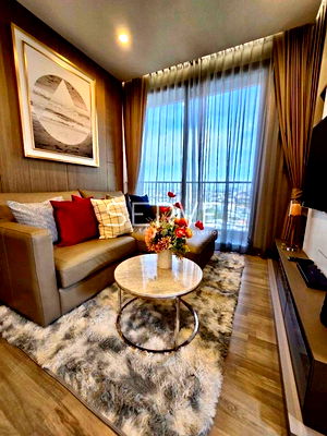 Condos for sale :  2 bd 2bt with balcony at The Room condo (Sathorn St. Louis) / For Sale-The Room Sathorn St.Louis