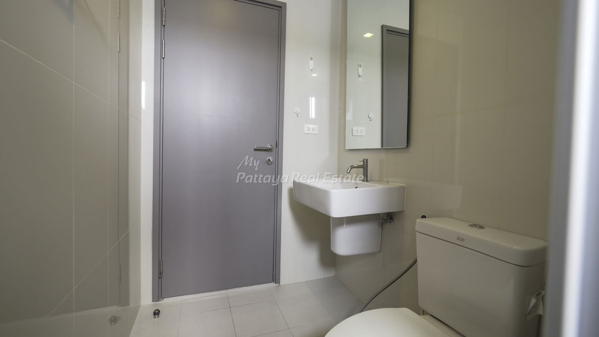 picture 🛏️ 2 Bed - 🛁 2 Bath - 🏙️ Sea Views - 🇹🇭 THAI name - 🏢 The Base Central Pattaya - Ref: BASE42 - 12/20