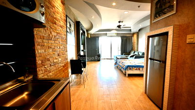 ขายคอนโด : 🛏️ Studio - 🛁 1 ห้องน้ำ - 🏙️ Sea View - 🇹🇭 ชื่อบริษัท - 🏢 View Talay 5 Jomtien Condominium Beach - รหัส: VT5D14