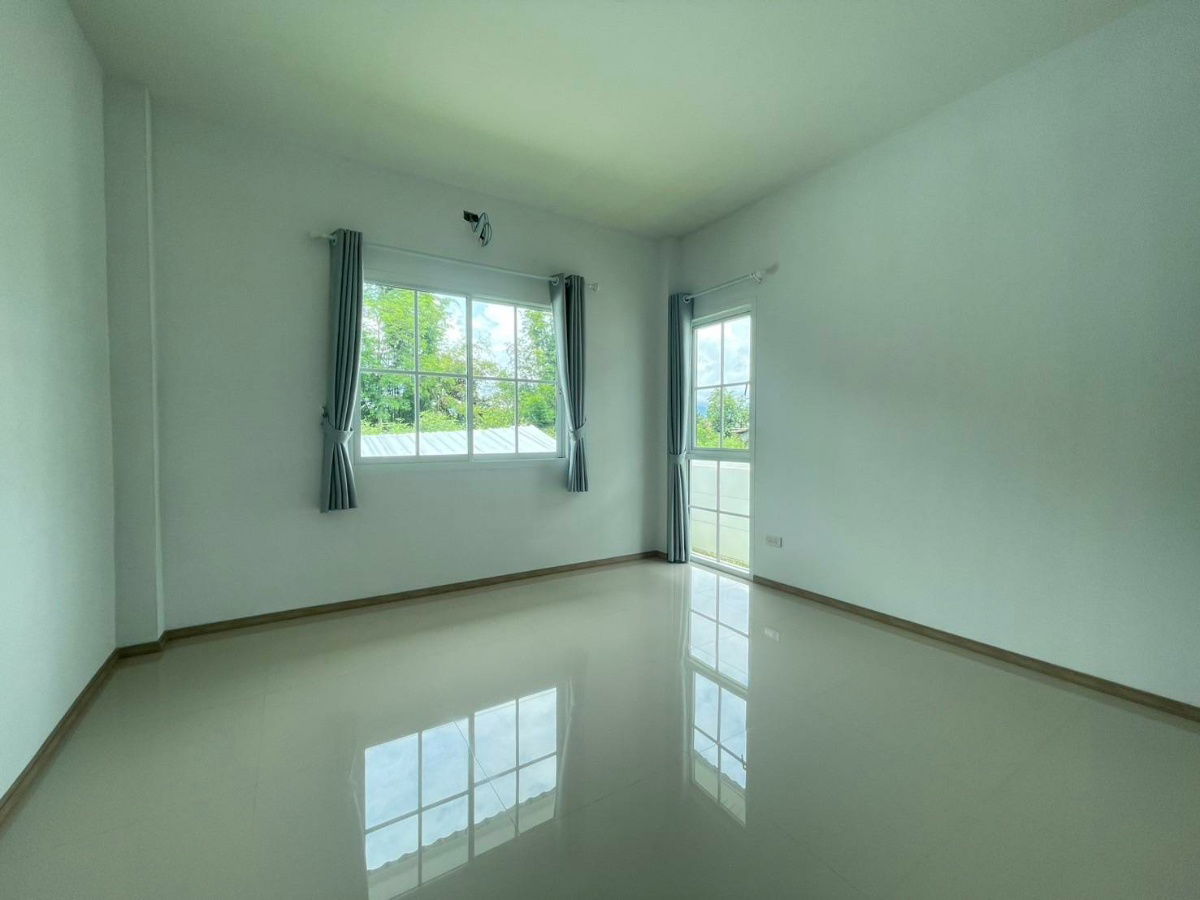 รูป ขายบ้านเดี่ยวชั้นเดียว  3 ห้องนอน  2 ห้องน้ำ  1 ห้องครัว  1 ที่จอดรถ - รูปที่ 10/16