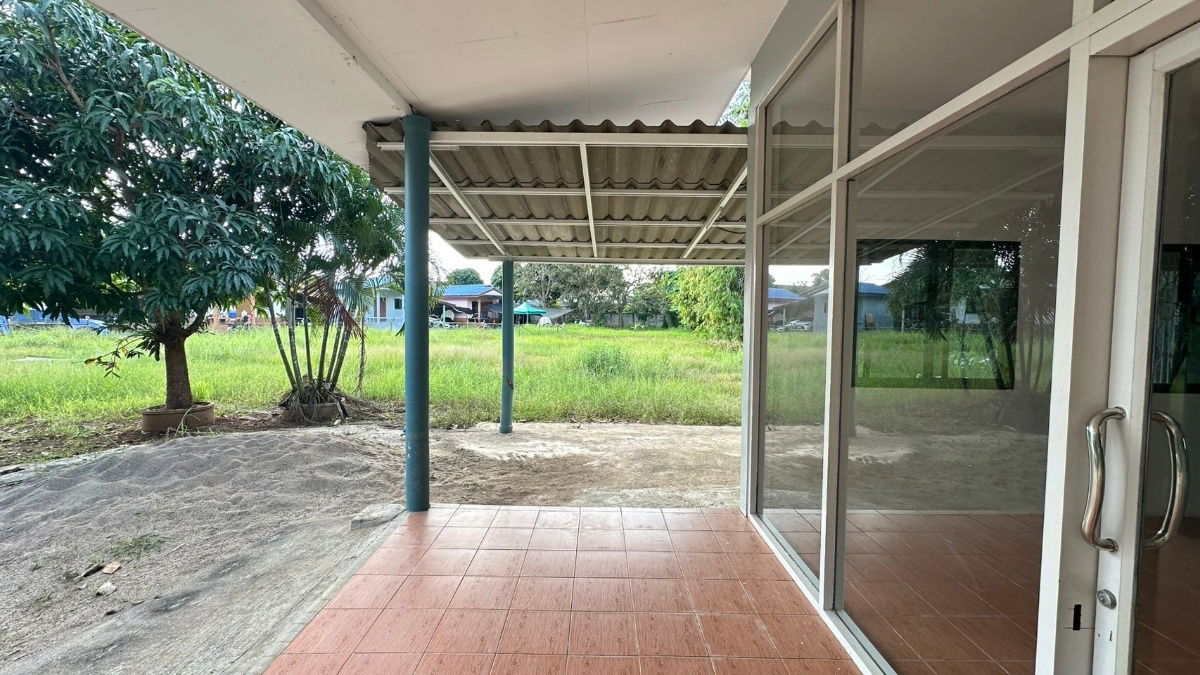 รูป ให้เช่าบ้านเดี่ยวชั้นเดียว 3 ห้องนอน  3 ห้องน้ำ  1  ห้องครัว  2  ที่จอดรถ - รูปที่ 4/32