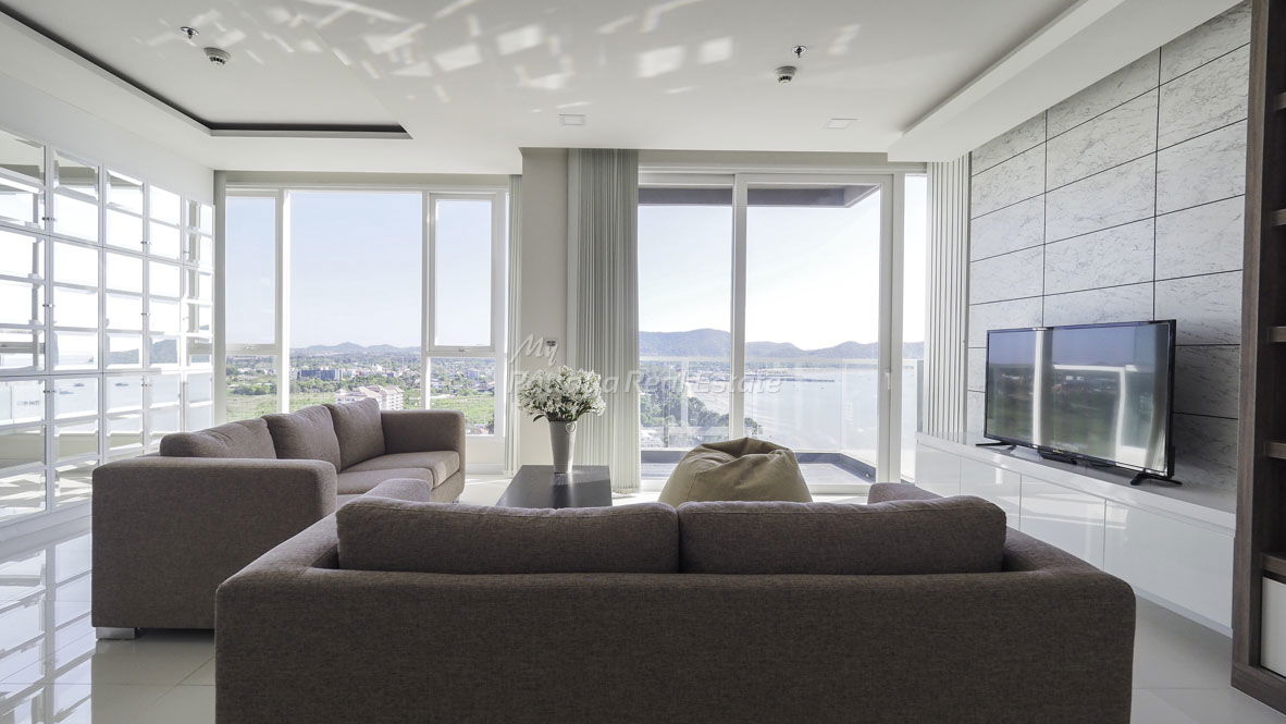 รูป 🛏️ 3 ห้องนอน - 🛁 3 ห้องน้ำ - 🏙️ Sea Views - 🌏 ชื่อชาวต่างชาติ - 🏢 Del Mare Beachfront Bang Saray - รหัส: DELM17 - รูปที่ 7/30