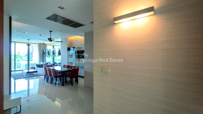 Condos for sale : 🛏️ 2 Bed - 🛁 2 Bath - 🏙️ Sea View - 🇹🇭 THAI name - 🏢 The Sanctuary WongAmat Pattaya - Ref: SANC23