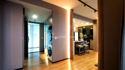 ขายคอนโด : 🛏️ 2 ห้องนอน - 🛁 2 ห้องน้ำ - 🏙️ Sea View - 🌏 ชื่อชาวต่างชาติ - 🏢 Aquarous Jomtien Pattaya - รหัส: AQR03