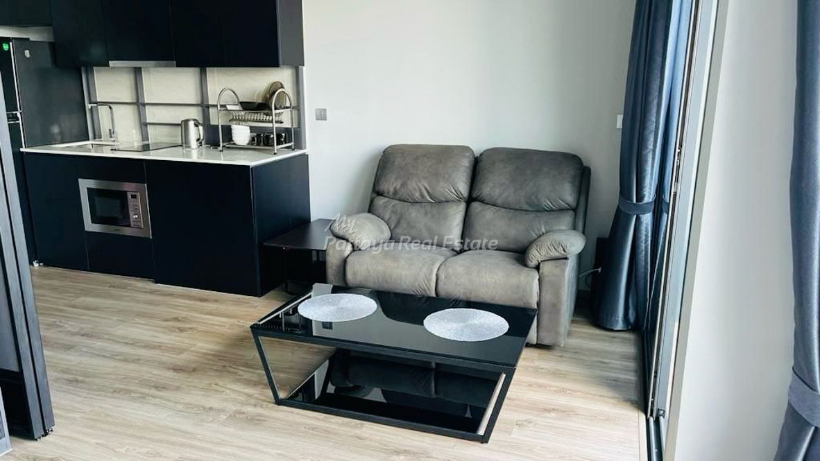 รูป 🛏️ 1 ห้องนอน - 🛁 1 ห้องน้ำ - 🏙️ Sea Views - 🌏 ชื่อชาวต่างชาติ - 🏢 Andromeda Condominium Pattaya - รหัส: ANDROM12 - รูปที่ 3/6