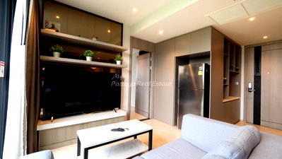 Condos for sale : 🛏️ 2 Bed - 🛁 2 Bath - 🏙️ Sea View - 🌏 FOREIGN name - 🏢 Andromeda Condominium Pattaya - Ref: ANDROM15
