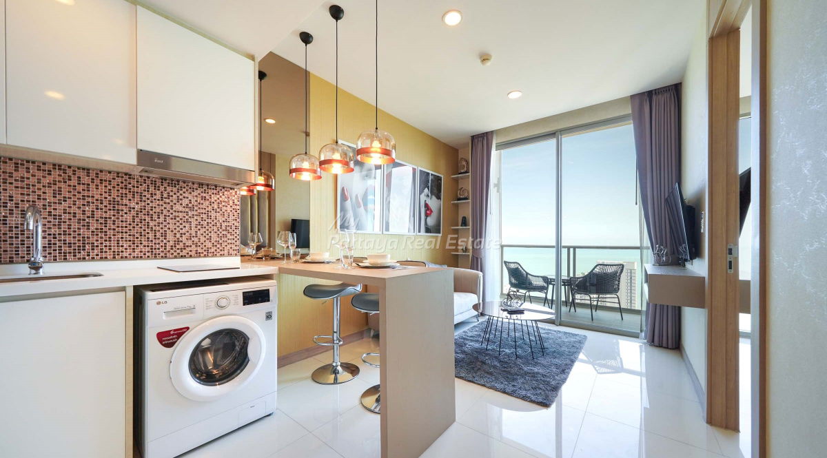 รูป 🛏️ 1 ห้องนอน - 🛁 1 ห้องน้ำ - 🏙️ Sea Views - 🇹🇭 ชื่อไทย - 🏢 The Riviera WongAmat Beach Pattaya - รหัส: RW67 - รูปที่ 1/12