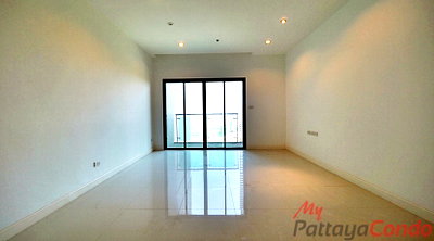 Condos for sale : 🛏️ 2 Bed - 🛁 2 Bath - 🏙️ Sea View - 🌏 FOREIGN name - 🏢 The Axis Pattaya - Ref: AXIS29