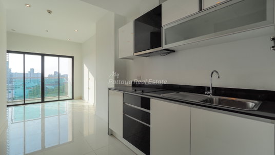 🛏️ 1 Bed - 🛁 1 Bath - 🏙️ Sea View - 🌏 FOREIGN name - 🏢 The Axis Pattaya - Ref: AXIS42