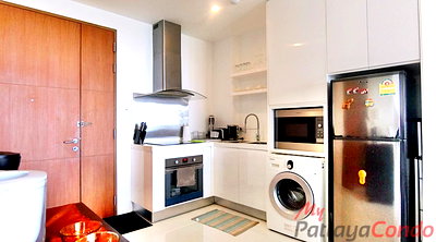 Condos for sale : 🛏️ 2 Bed - 🛁 2 Bath - 🏙️ Sea View - 🇹🇭 THAI name - 🏢 The Sanctuary WongAmat Pattaya - Ref: SANC15