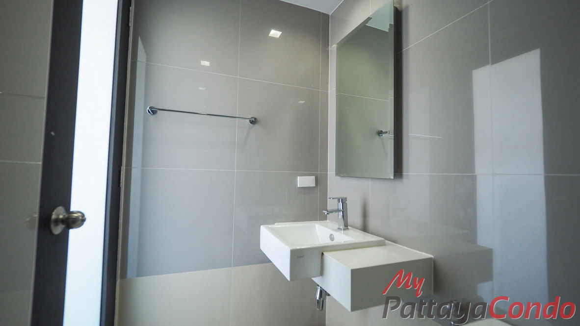 picture 🛏️ 2 Bed - 🛁  Bath - 🏙️ Partial Sea Views - 🇹🇭 THAI name - 🏢 Pattaya Posh North Pattaya - Ref: POSH05 - 11/17