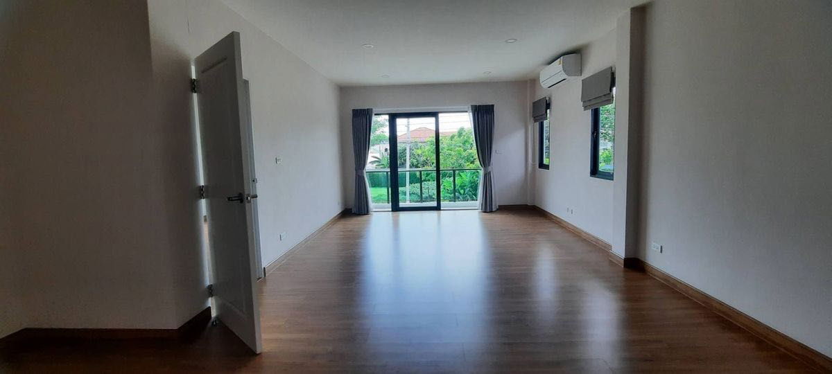 รูป บ้านเดี่ยวให้เช่า 📍 Centro Vibhavadi 📍 4 ห้องนอน 6 ห้องน้ำ บ้านหลังมุม เฟอร์นิเจอร์ และ เครื่องใช้ไฟฟ้าครบ  - รูปที่ 8/10