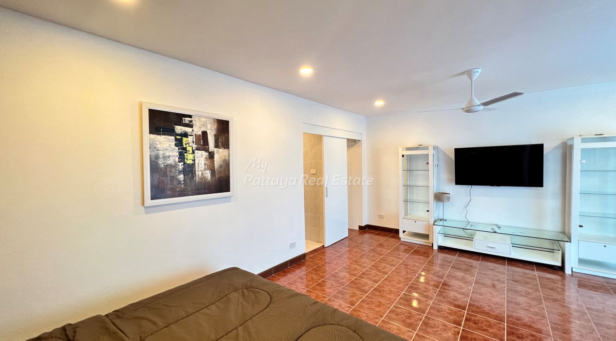 picture 🛏️ 1 Bed - 🛁 2 Bath - 🏙️ Sea Views - 🌏 FOREIGN name - 🏢 View Talay 1 Jomtien Condominium - Ref: VT1B12 - 7/11