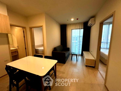 Condos for sale : 2-BR 42 Sqm Condo For Sale At NUE Noble Ratchada, MRT Lat Phrao (ID 2340503)