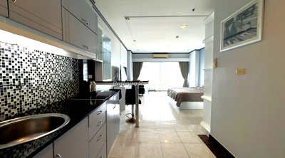 Condos for sale : 🛏️ Studio - 🛁 1 Bath - 🏙️ Sea View - 🌏 FOREIGN name - 🏢 View Talay 8 Condo Jomtien Beach - Ref: VT804